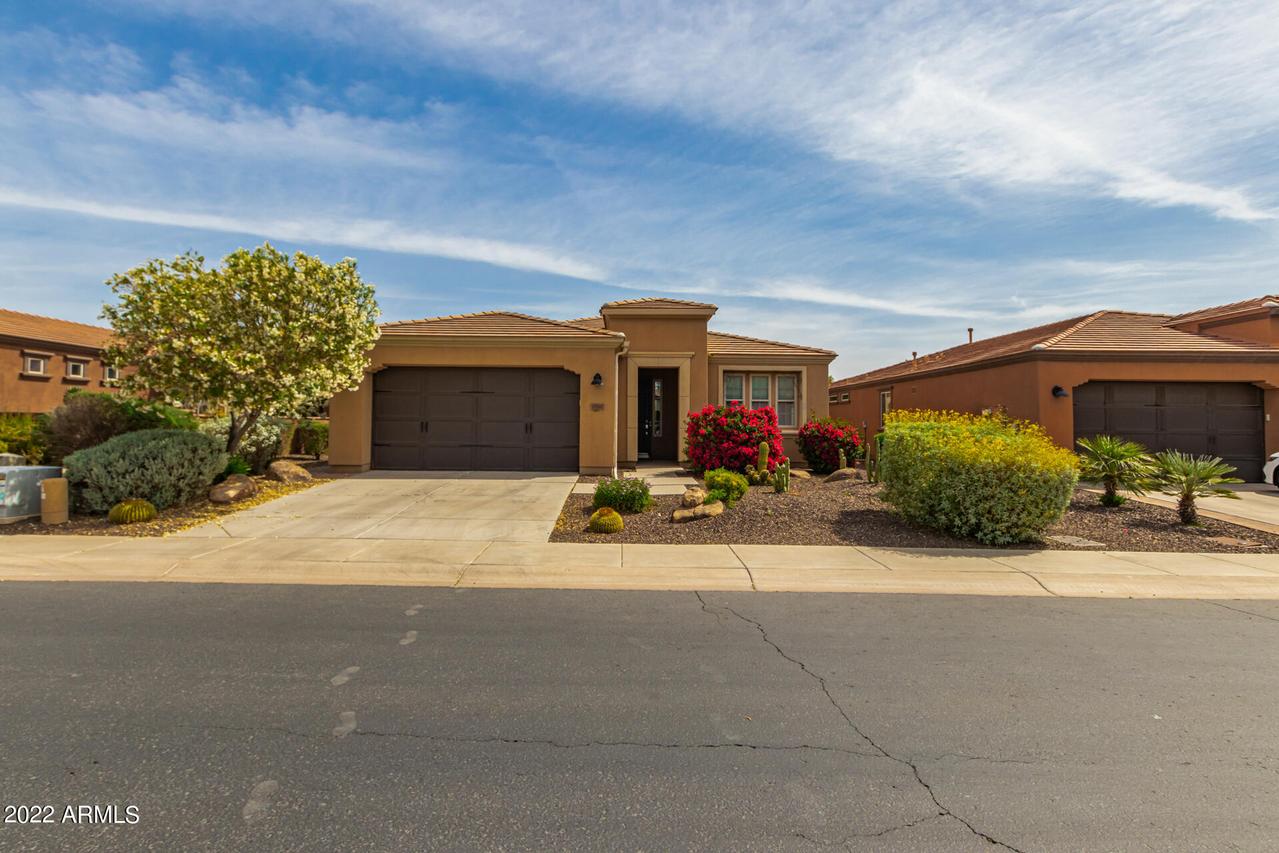 1580 E Sweet Citrus Dr., San Tan Valley, AZ 85140