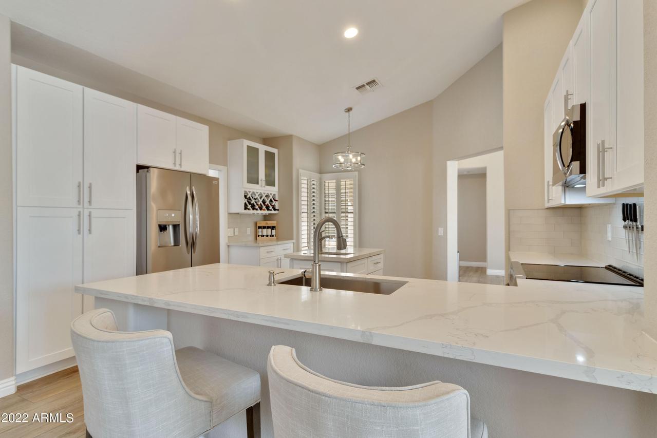 26629 S Queen Palm Ct., Sun Lakes, AZ 85248