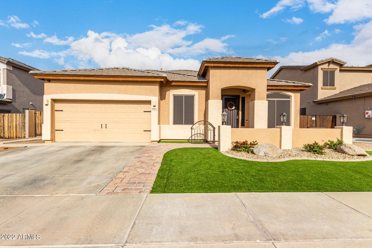 9815 S 43rd Ln., Laveen, AZ 85339