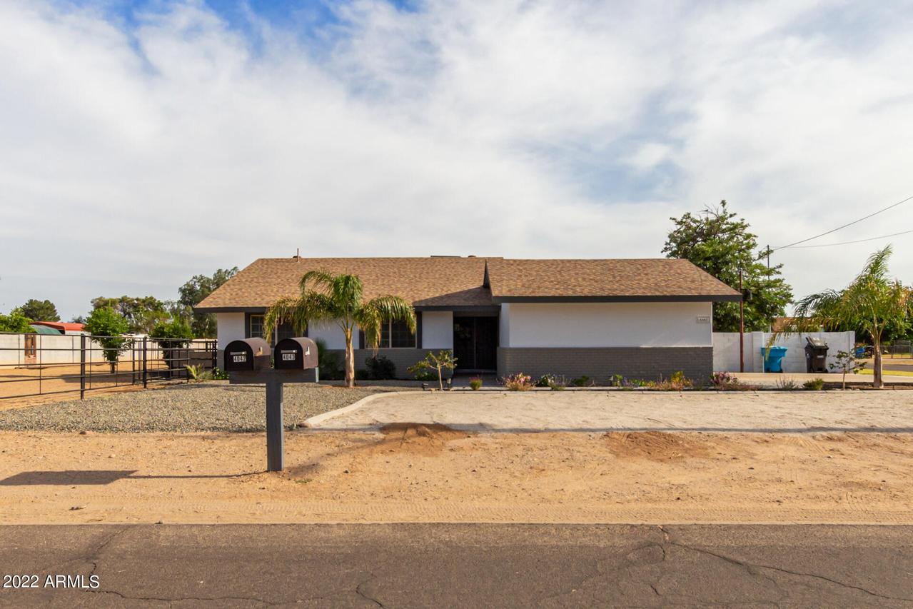 4043 W Topeka Dr., Glendale, AZ 85308
