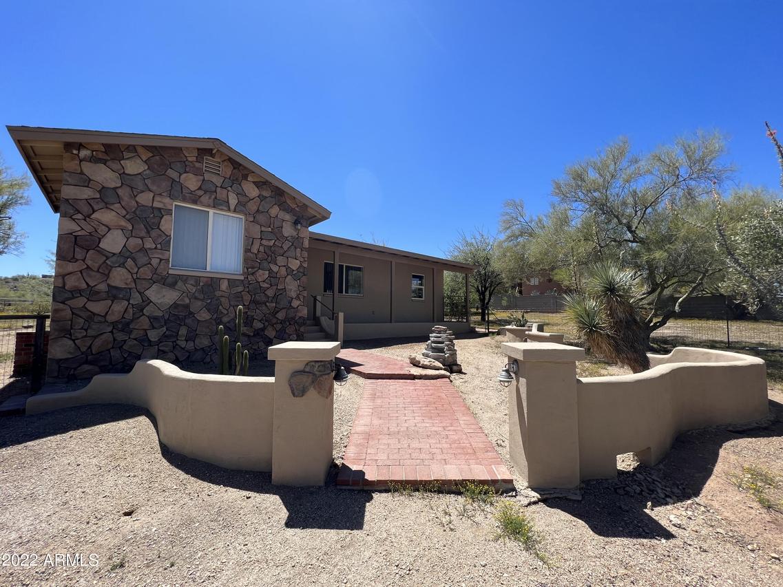 42333 N 3rd St., Phoenix, AZ 85086