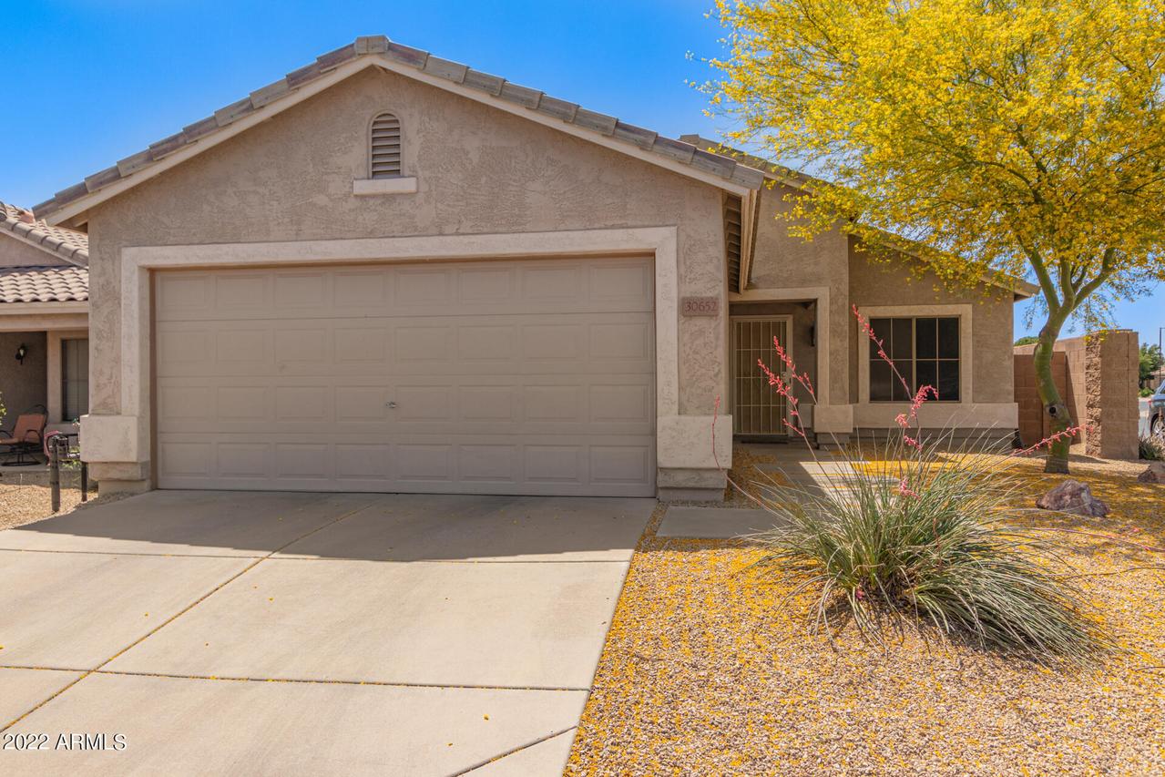 30652 N Coral Bean Dr., San Tan Valley, AZ 85143