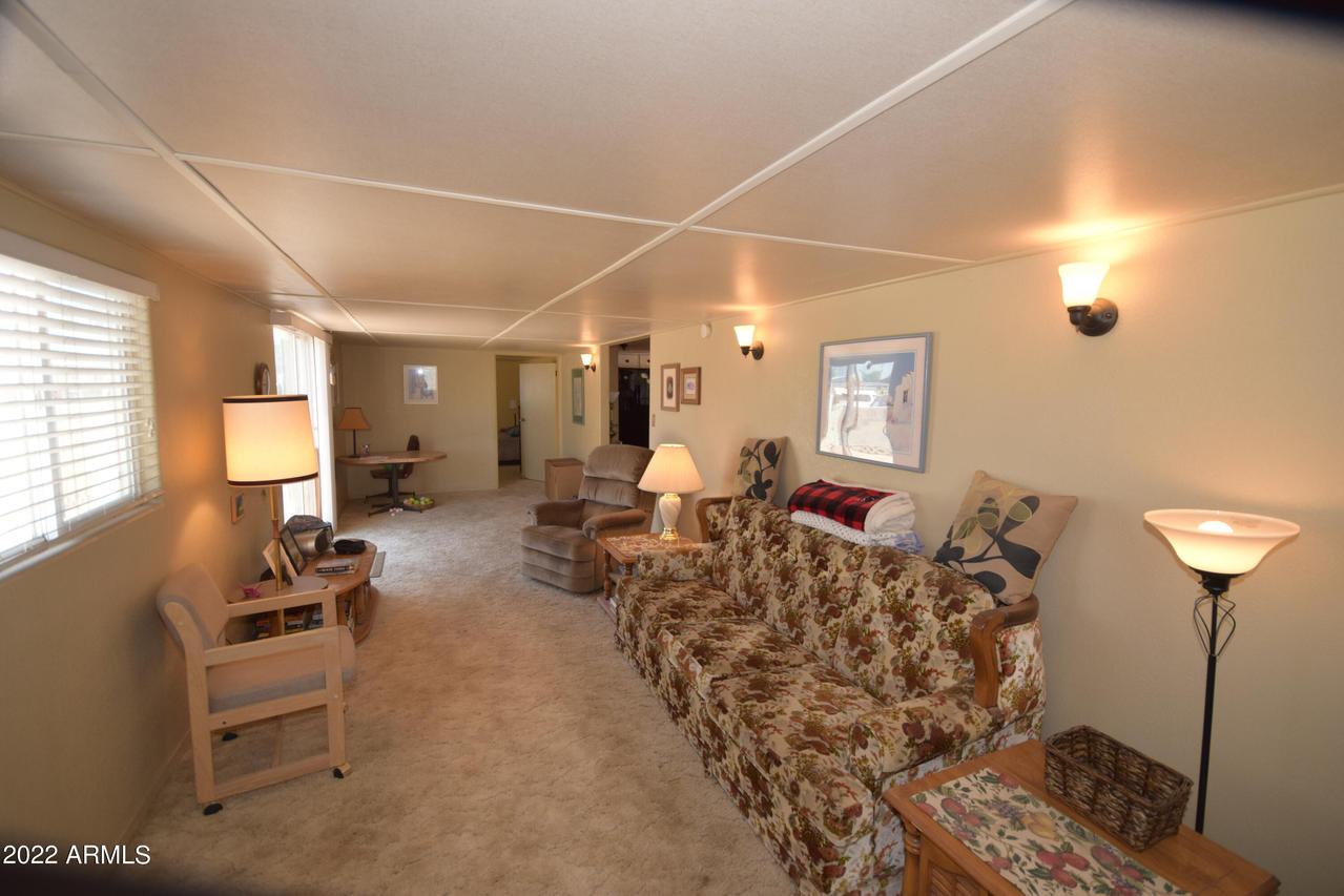 7550 E Impala Ave., Mesa, AZ 85209