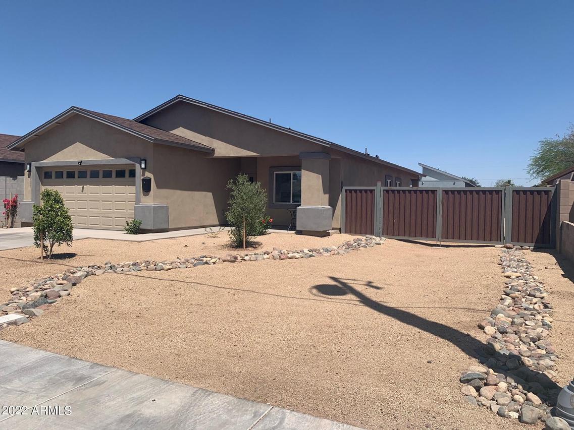 1111 N 28th Pl., Phoenix, AZ 85008