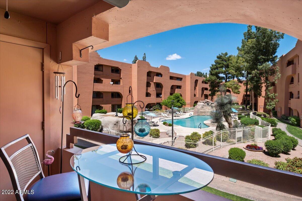 4303 E Cactus Rd. #207, Phoenix, AZ 85032