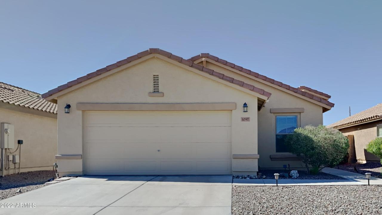 1097 W Desert Seasons Dr., San Tan Valley, AZ 85143