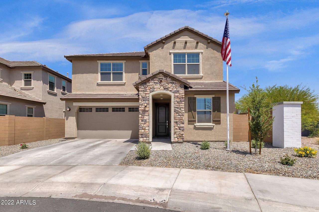 2590 E Pelican Dr., Gilbert, AZ 85297