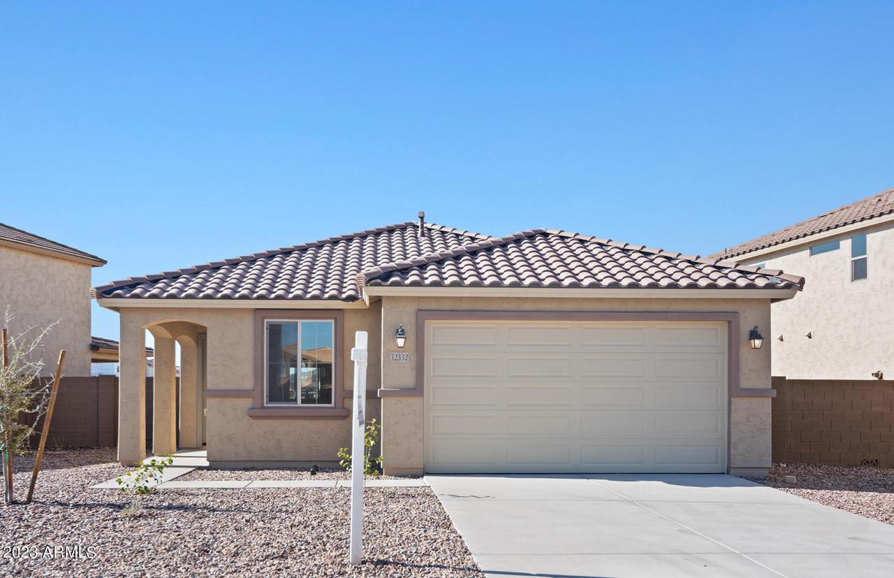 32332 N Vernal Ln., San Tan Valley, AZ 85144