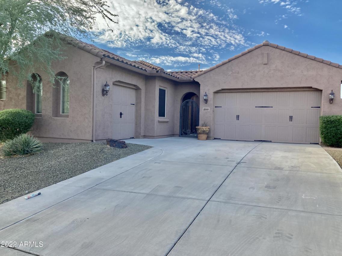 2040 W Chimney Rock Rd., Phoenix, AZ 85085