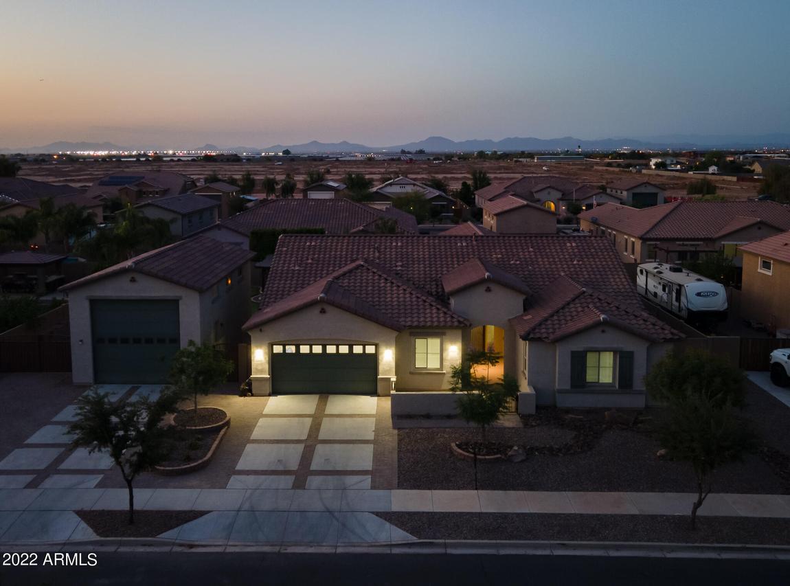 21972 E Russet Rd., Queen Creek, AZ 85142