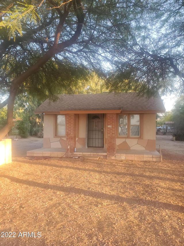 807 E Alta Vista Rd., Phoenix, AZ 85042