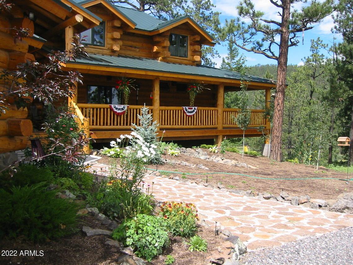 8 Cr 1320, Greer, AZ 85927