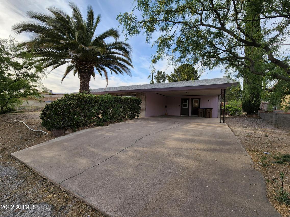 150 E Hunter Dr., Globe, AZ 85501