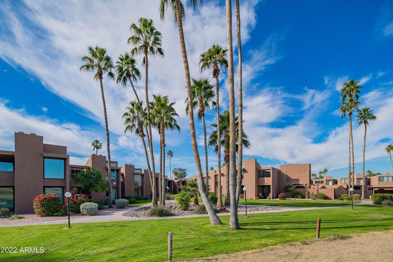 7401 N Scottsdale Rd. #16, Scottsdale, AZ 85253
