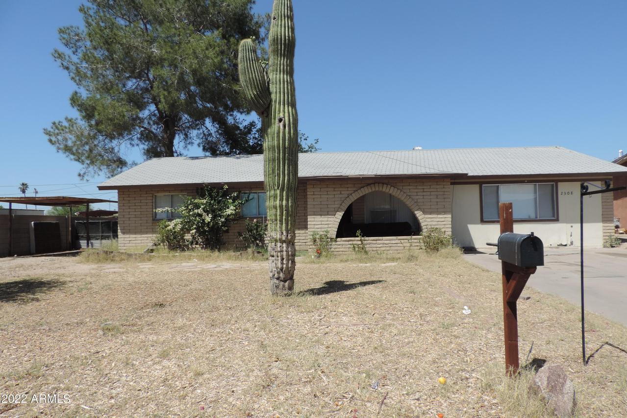 2308 E Beverly Ln., Phoenix, AZ 85022
