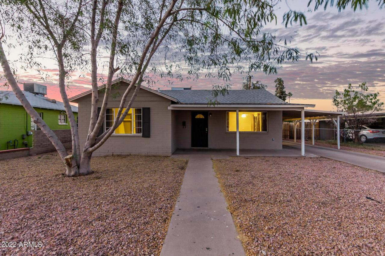 1338 E Clarendon Ave., Phoenix, AZ 85014