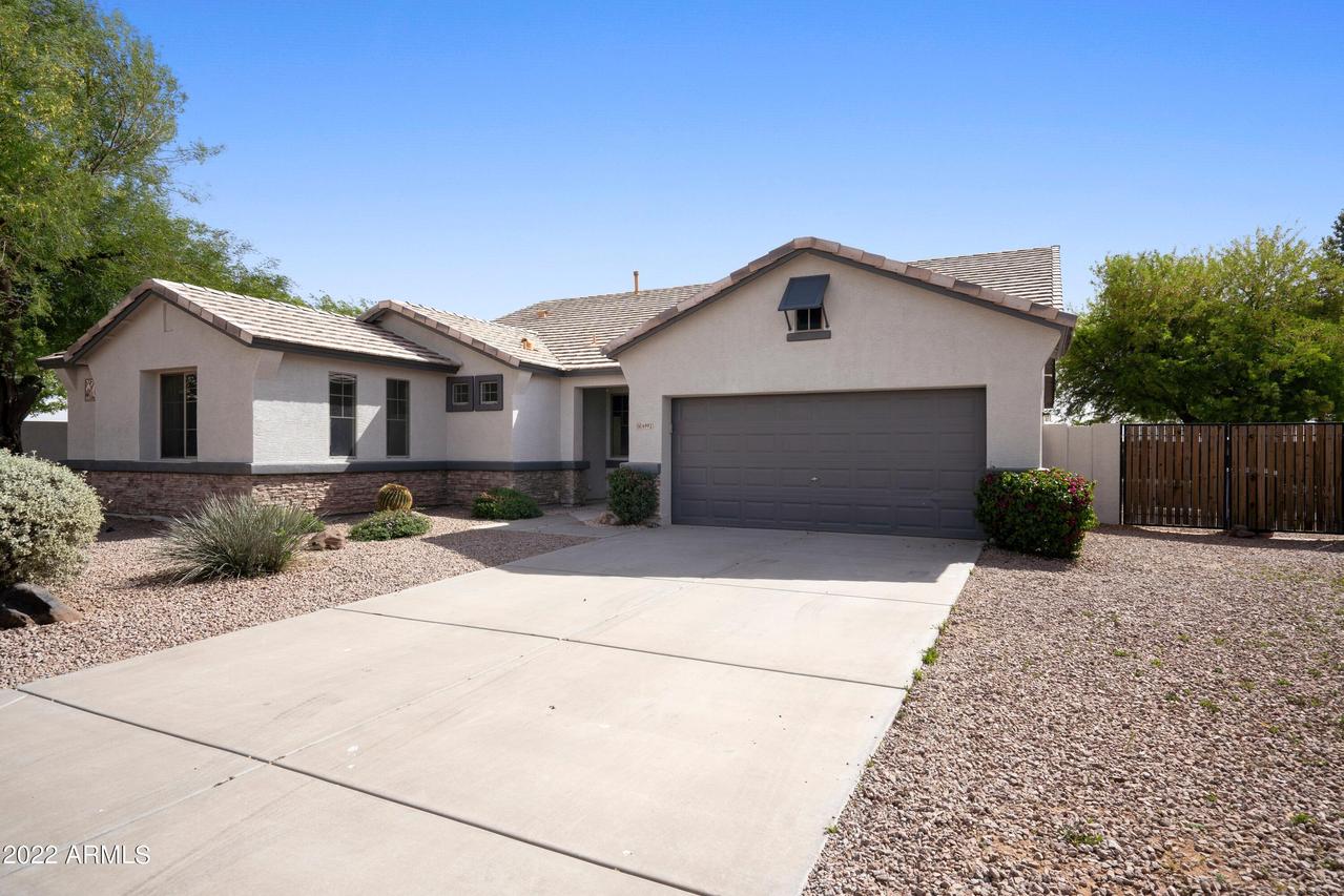 6992 S Sharon Ct., Chandler, AZ 85249