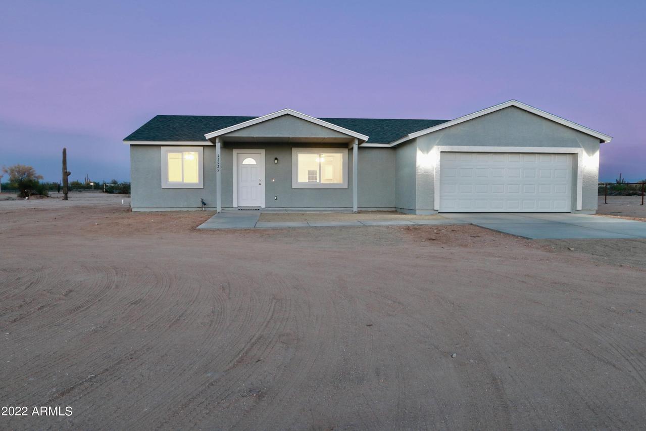 11925 N Miracle Ln., Florence, AZ 85132