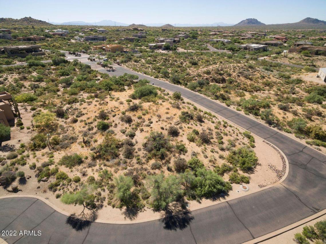 10930 E Rising Sun Dr. #27, Scottsdale, AZ 85262