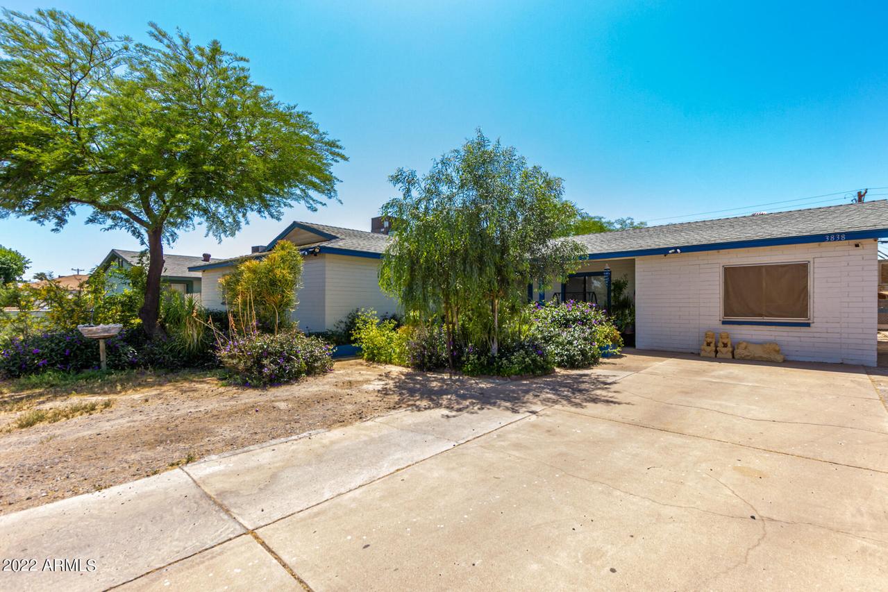 3838 N 56th Dr., Phoenix, AZ 85031