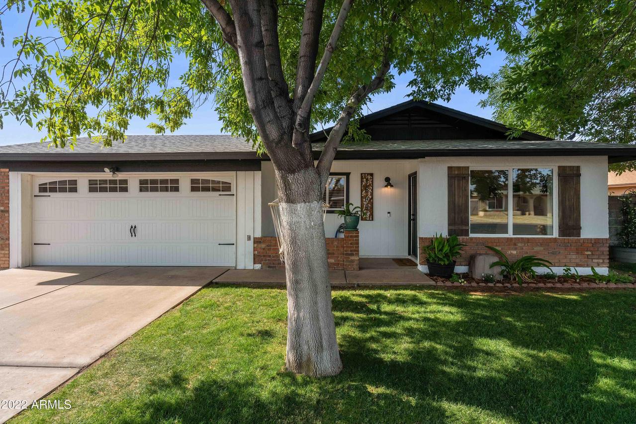1849 E 2nd Pl., Mesa, AZ 85203