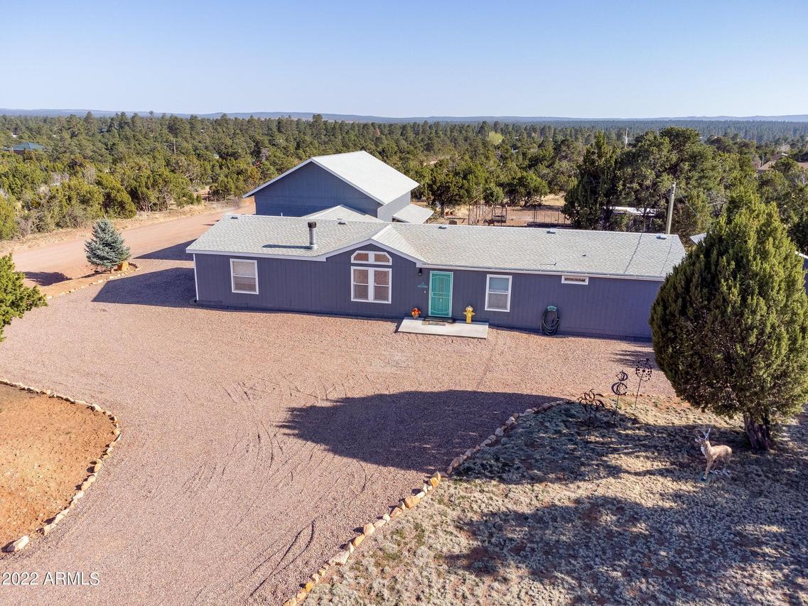 3690 Timberlake Dr., Overgaard, AZ 85933