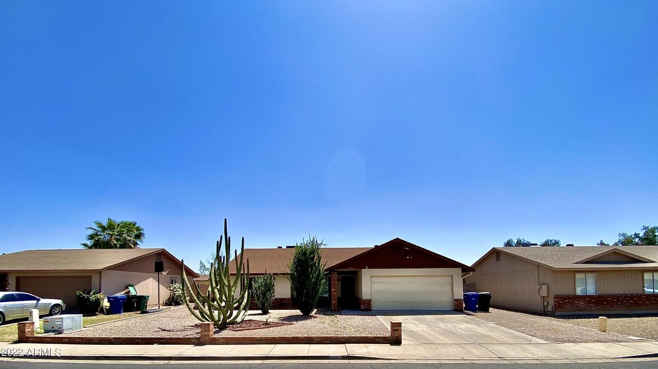 3761 E Holmes Ave., Mesa, AZ 85206