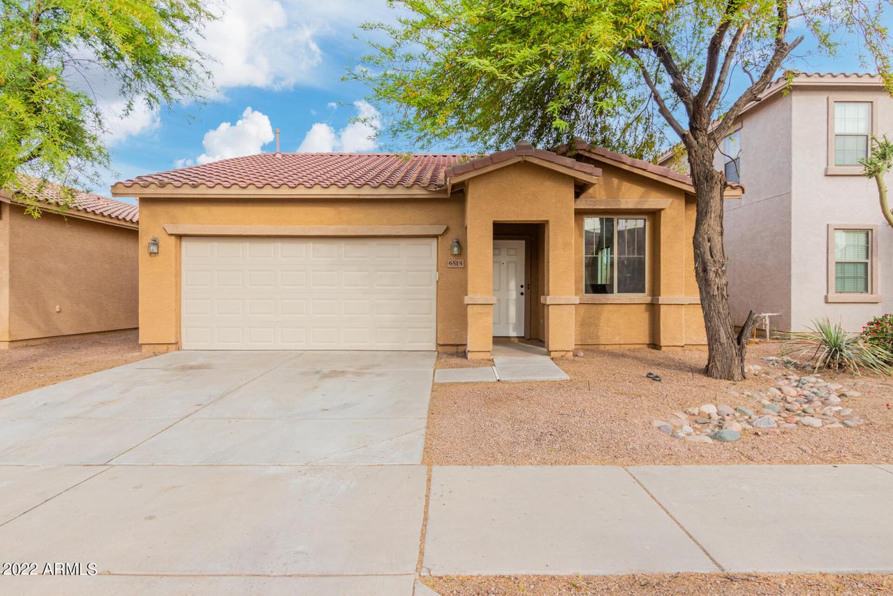 6515 S 69th Glen, Laveen, AZ 85339