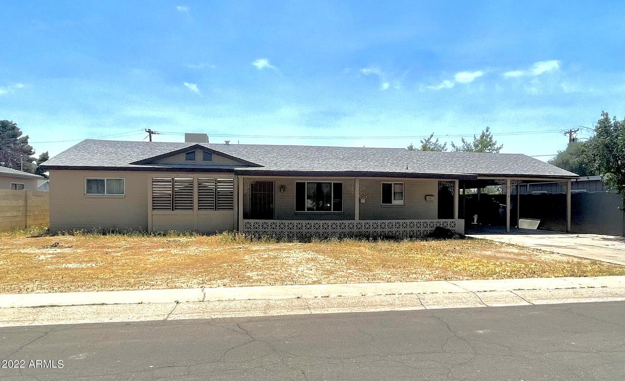 2107 W San Juan Ave., Phoenix, AZ 85015