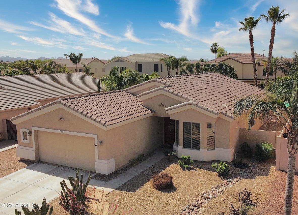 2107 E Riviera Dr., Chandler, AZ 85249