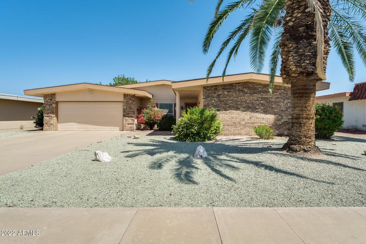 11002 W Granada Dr., Sun City, AZ 85373