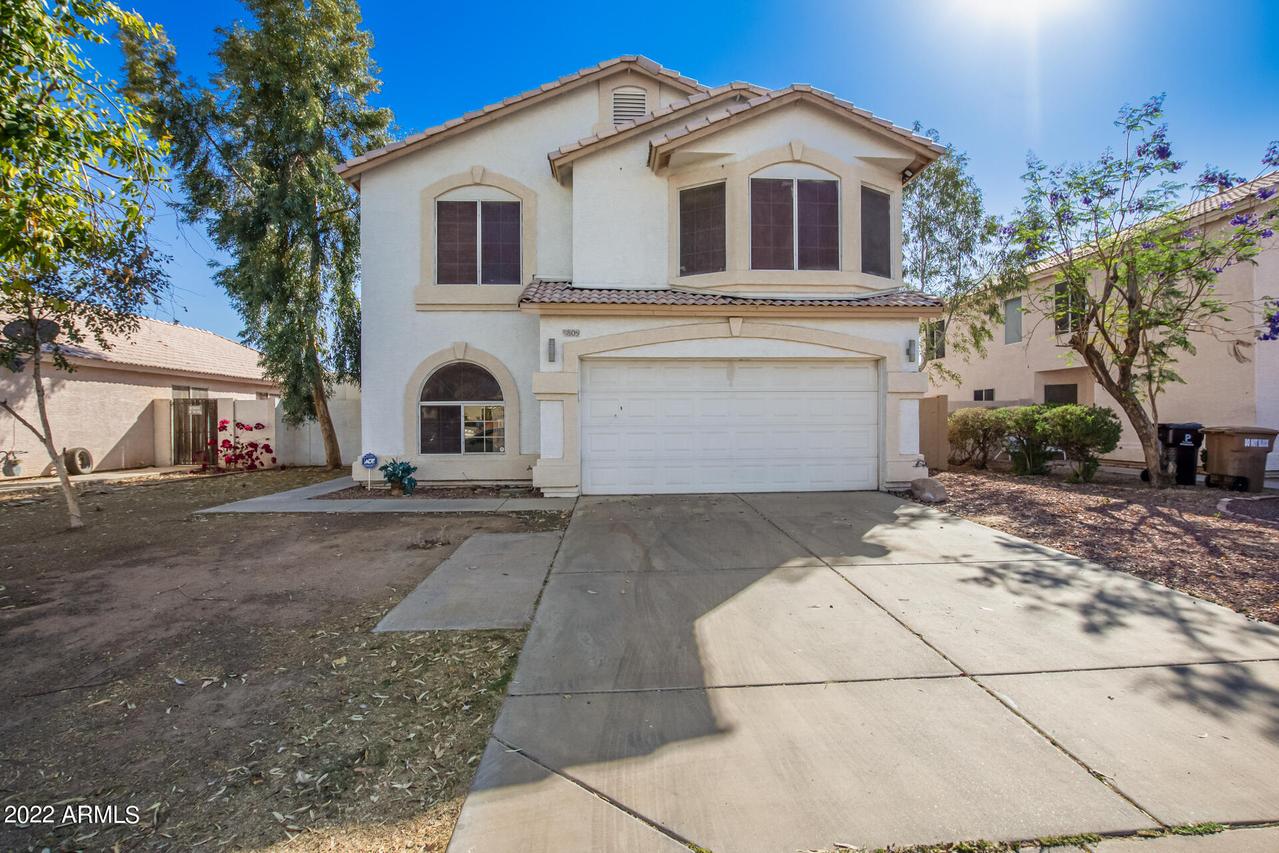 8809 W Greer Ave., Peoria, AZ 85345