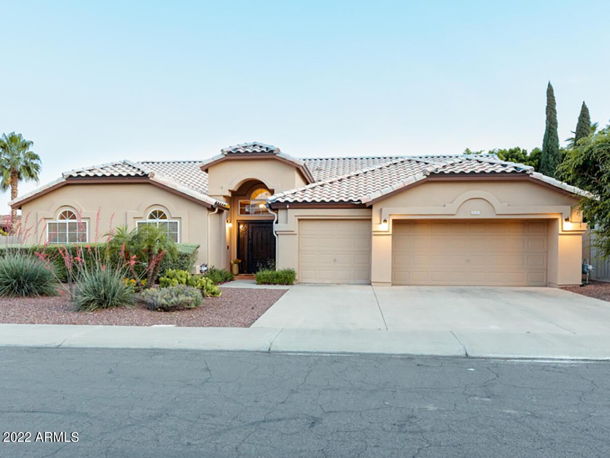 3535 E Brookwood Ct., Phoenix, AZ 85048