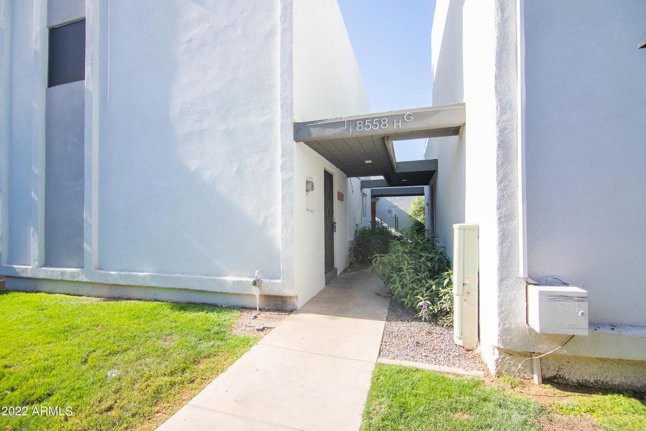 8558 E Indian School Rd. #I, Scottsdale, AZ 85251
