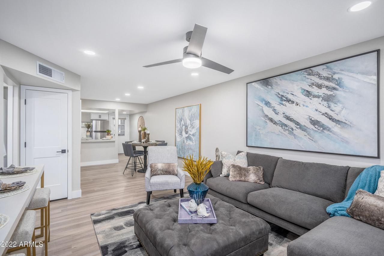 3301 E Earll Dr. #102, Phoenix, AZ 85018