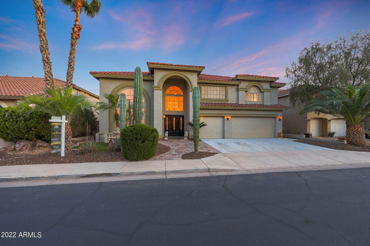 13327 W Solano Dr., Litchfield Park, AZ 85340