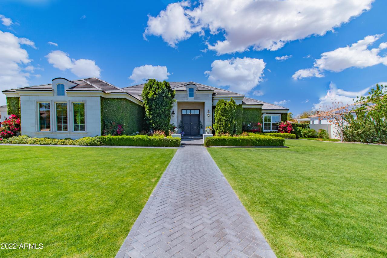 7098 S Star Dr., Gilbert, AZ 85298