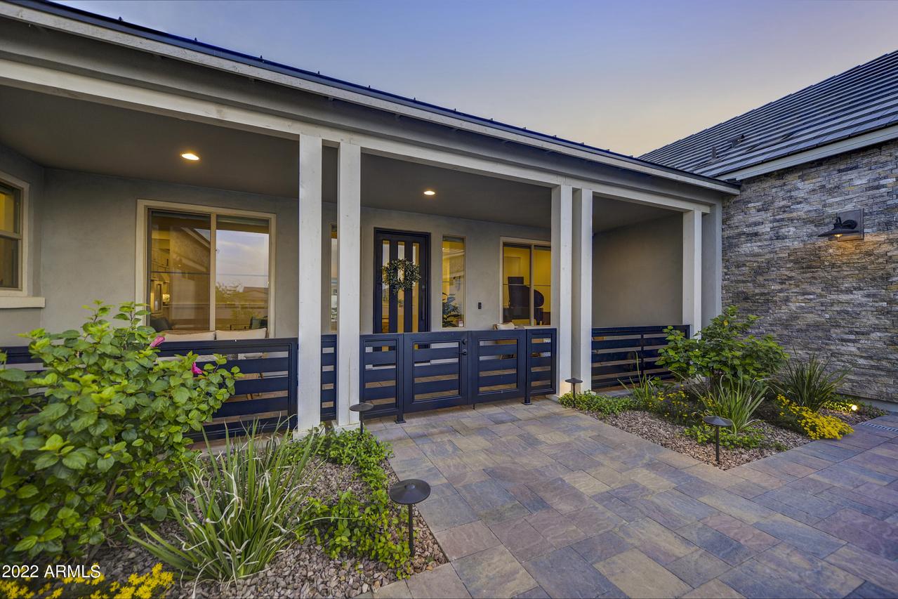 1301 E Powell Way, Gilbert, AZ 85298