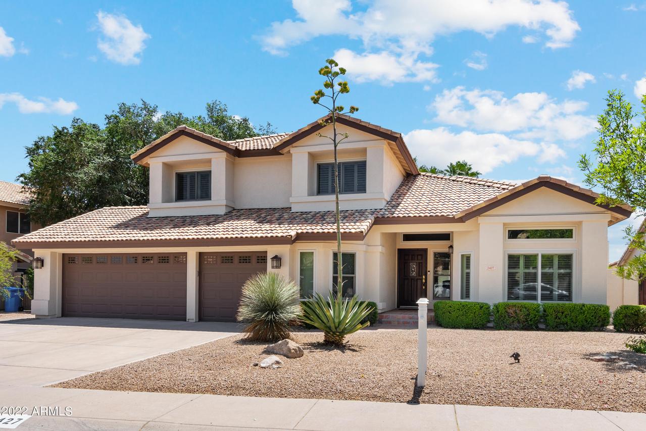 2427 E Rocky Slope Dr., Phoenix, AZ 85048
