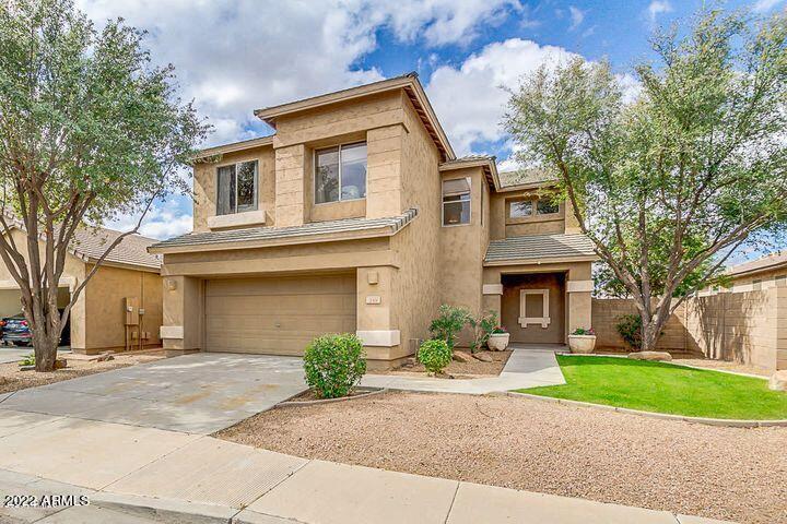 240 N Nash Way, Chandler, AZ 85225