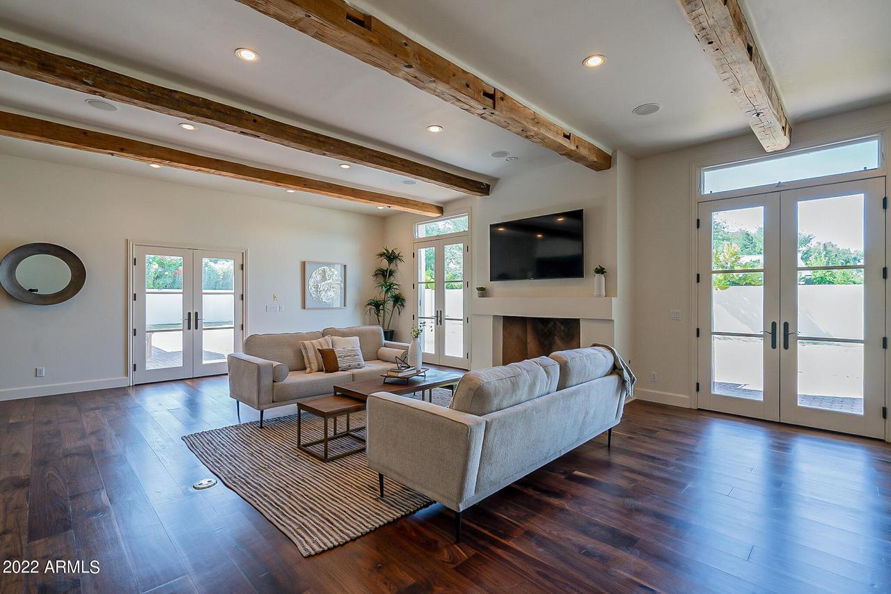 6924 E Pasadena Ave., Paradise Valley, AZ 85253