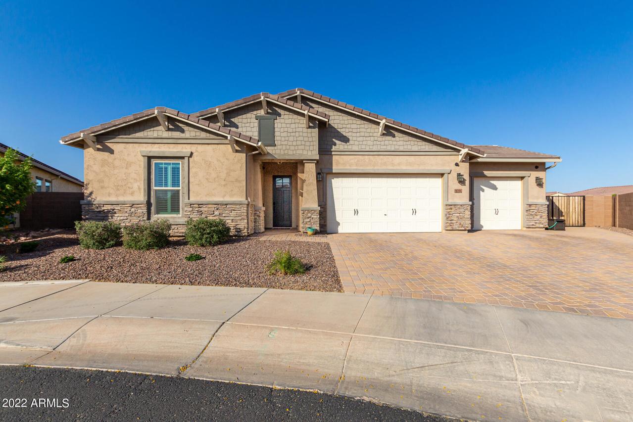 18394 W Meadowbrook Ave., Goodyear, AZ 85395