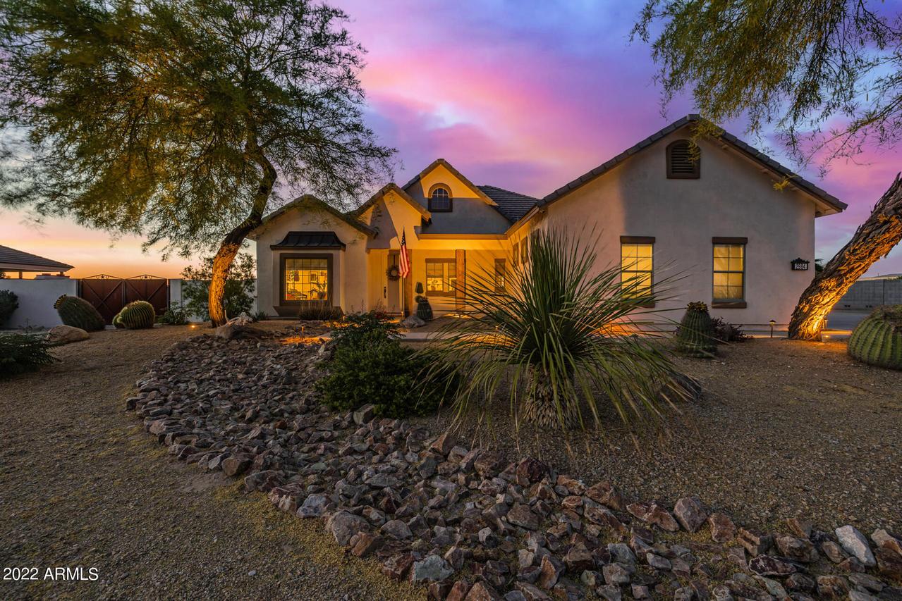 2984 E Horse Mesa Tr., San Tan Valley, AZ 85140