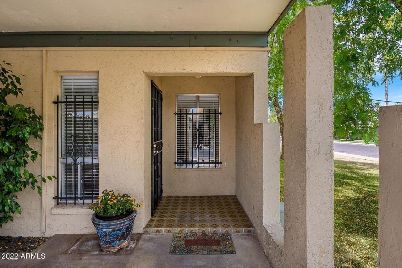 2942 N 22nd Pl., Phoenix, AZ 85016