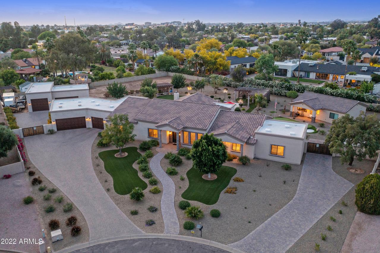 8220 E Davenport Dr., Scottsdale, AZ 85260