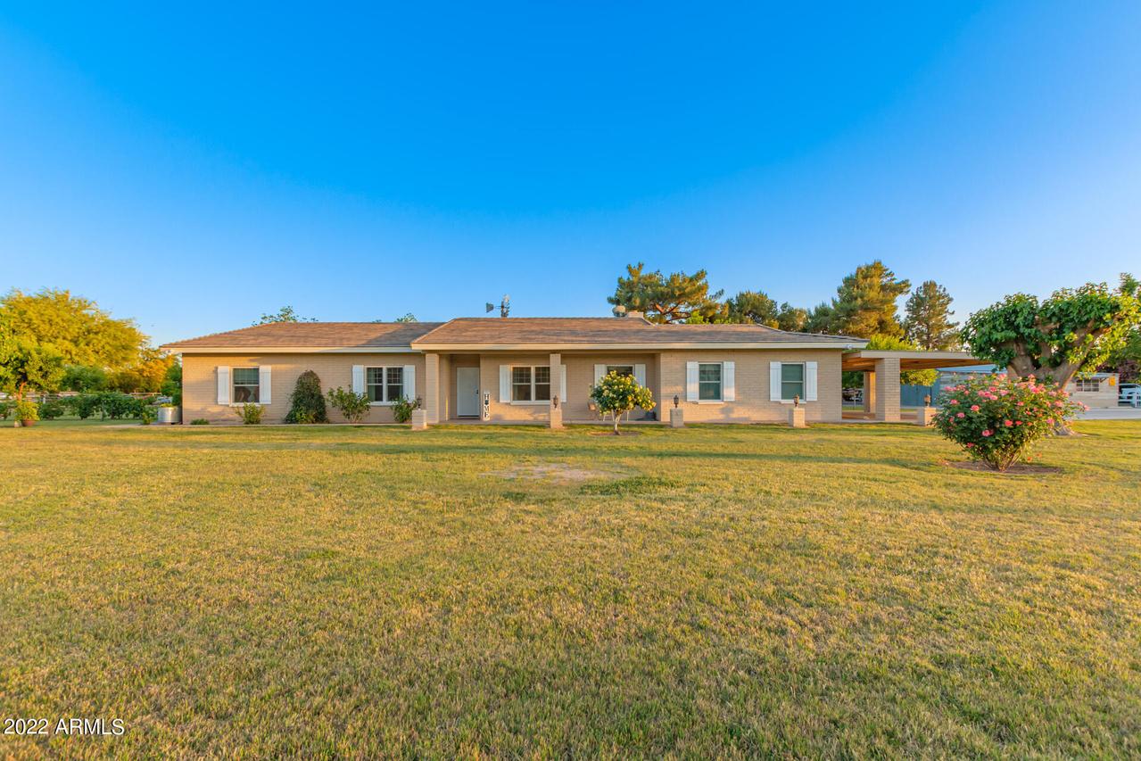 2831 E Frye Rd., Gilbert, AZ 85295