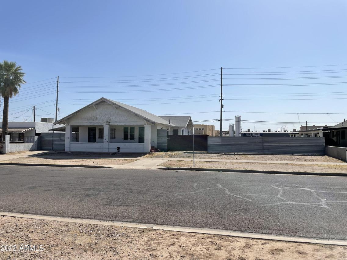 709 S 3rd St. #-, Phoenix, AZ 85004