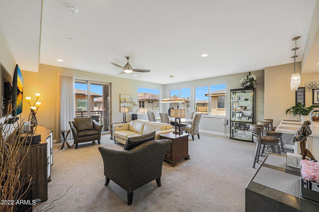 17850 N 68th St. #3025, Phoenix, AZ 85054