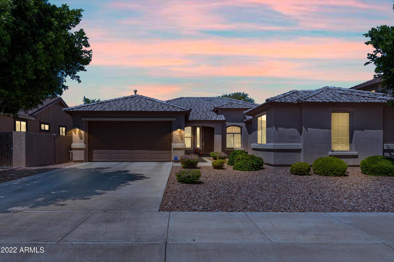 2954 N 143rd Ln., Goodyear, AZ 85395