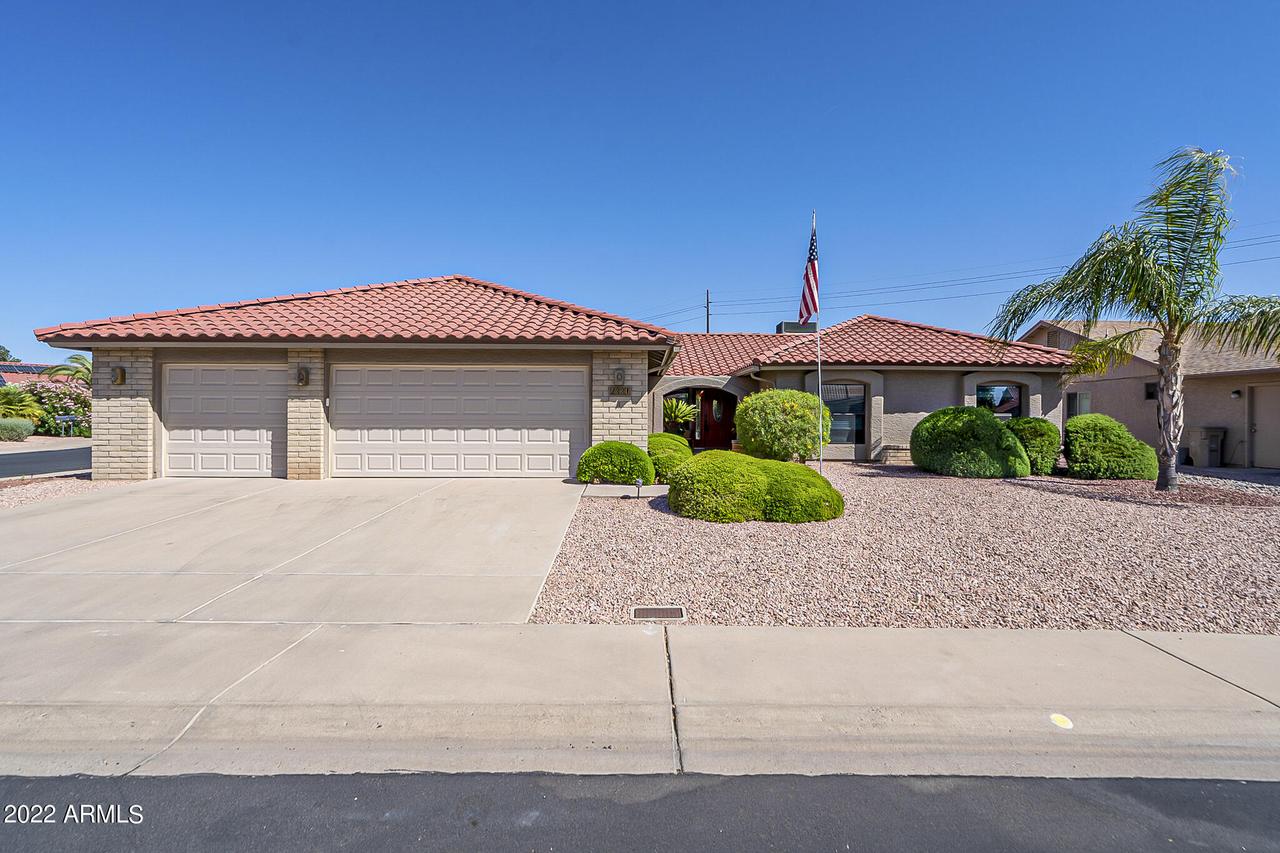 2331 Leisure World, Mesa, AZ 85206